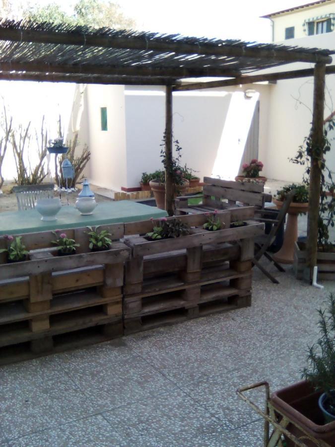 200Metri Dal Mare Raffinato Chalet Con Giardino Appartement Marina Di Pisa Buitenkant foto