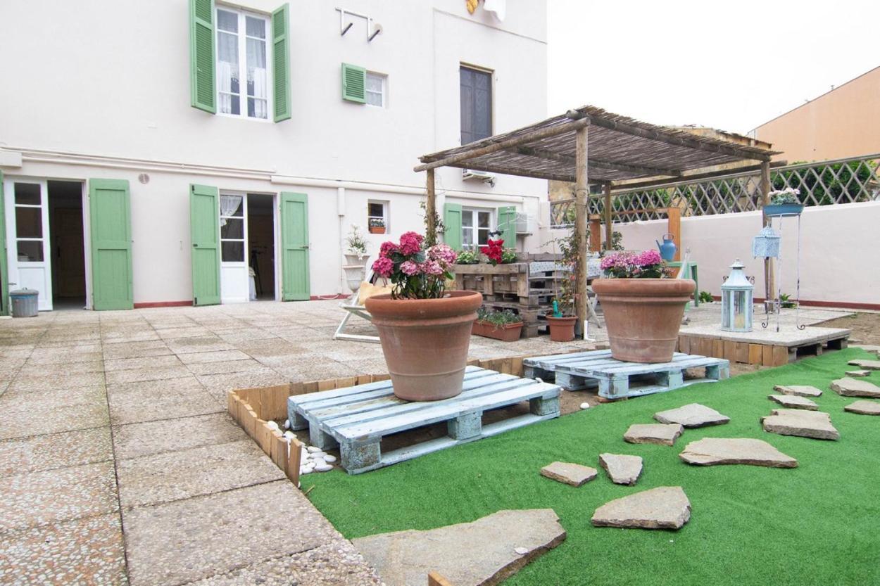 200Metri Dal Mare Raffinato Chalet Con Giardino Appartement Marina Di Pisa Buitenkant foto